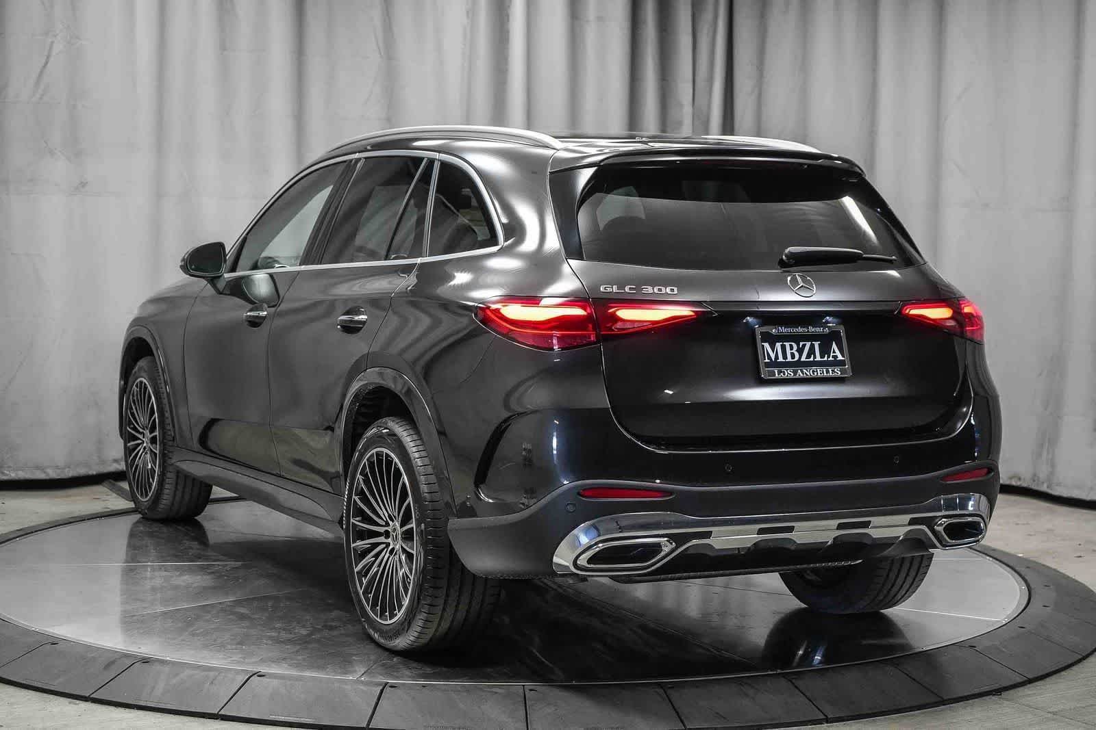 New 2026 Graphite Grey Metallic Mercedes-Benz GLC 300 image 8