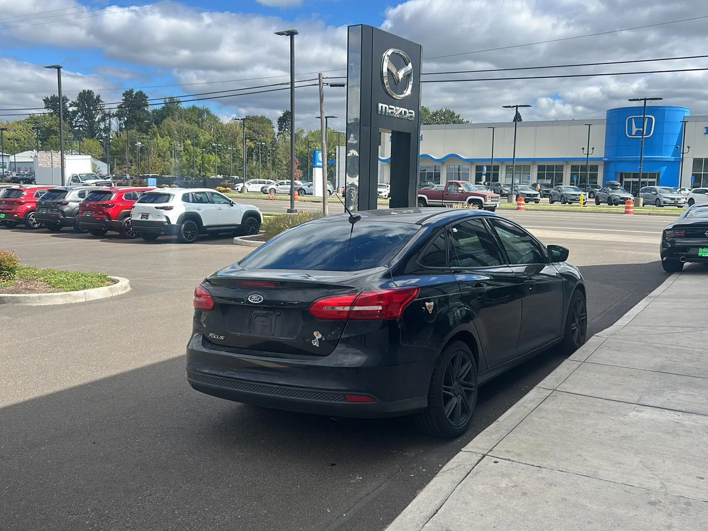 Used 2017 Shadow Black Ford S image 3