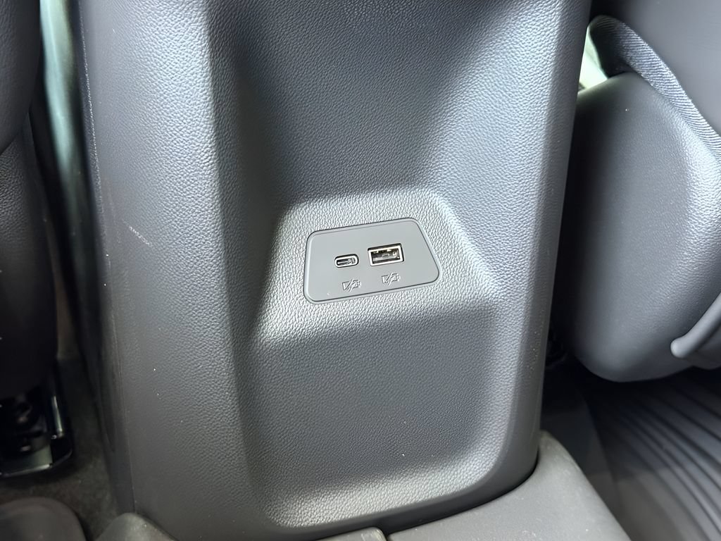 2026 Buick Envision Sport Touring - Photo 16