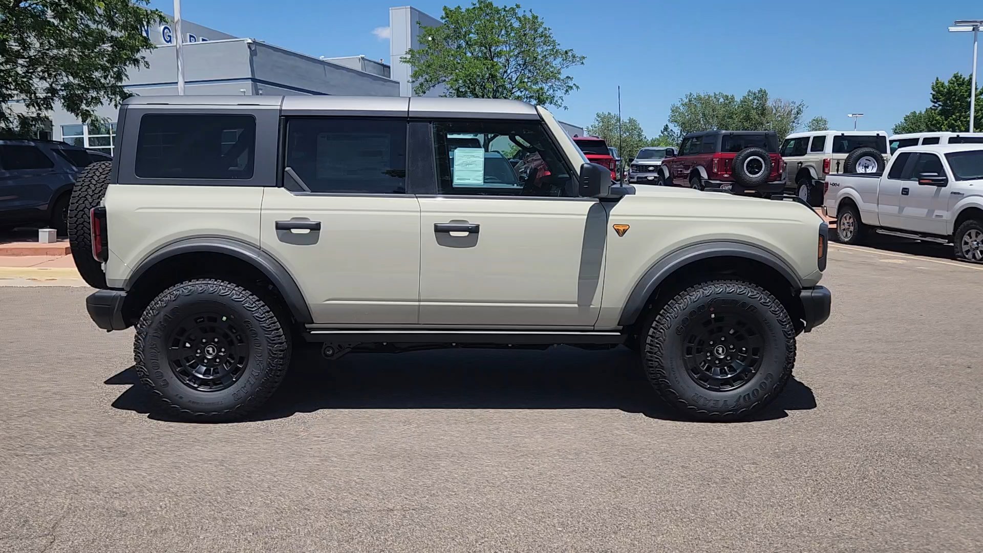 New 2026 Desert Sand Ford Badlands image 6