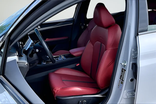 Used 2024 Gray Kia GT-Line image 18