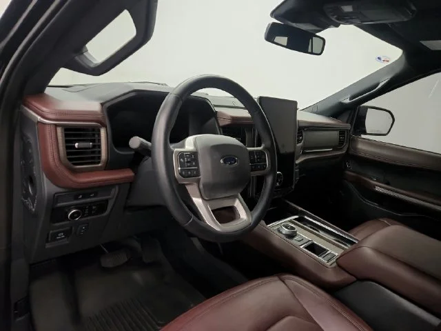 Used 2023 Black Ford Limited image 18