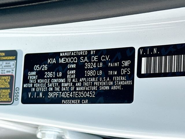 New 2026 Snow White Pearl Kia LXS image 30