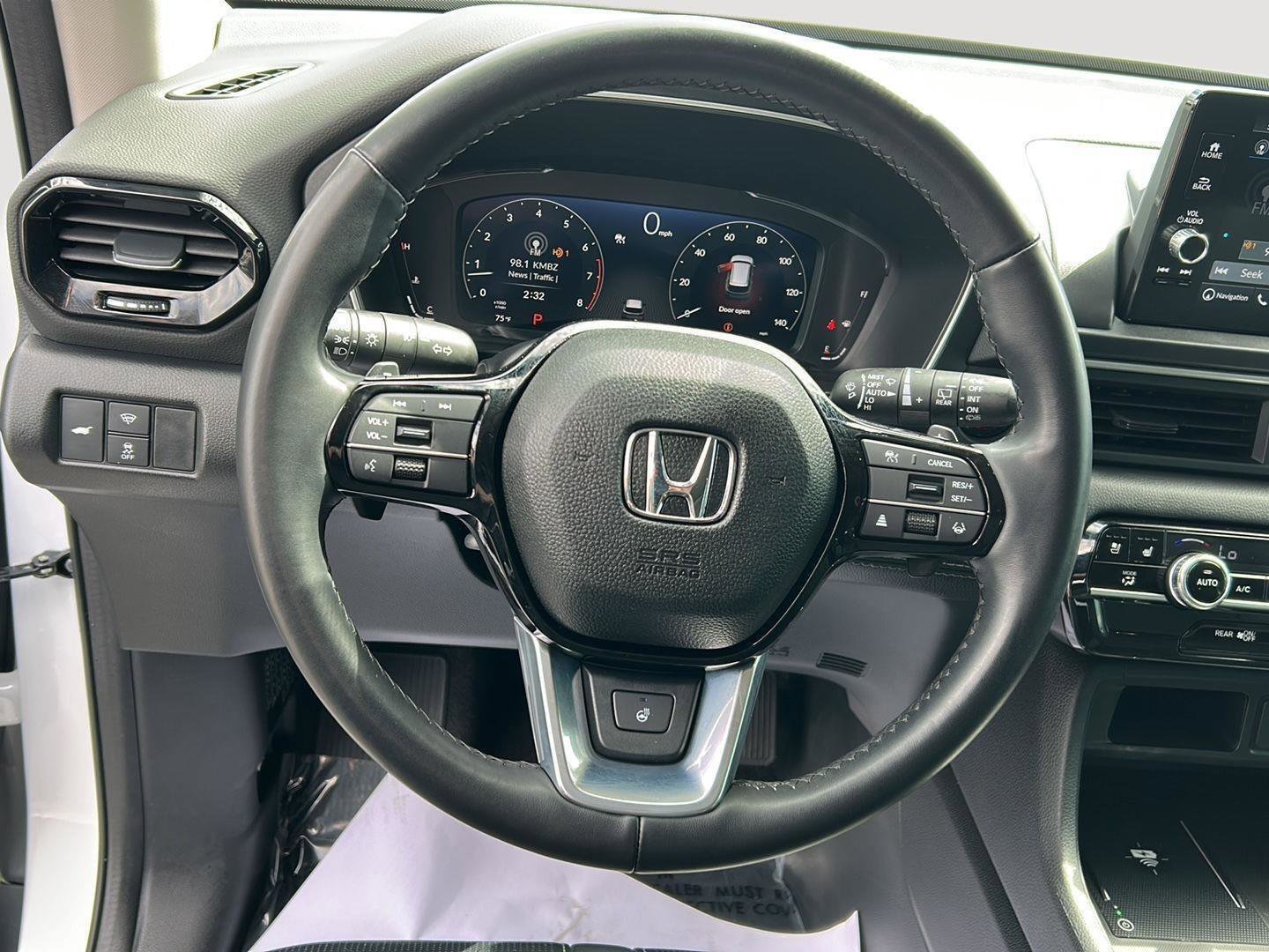 2023 Honda Pilot Elite - Photo 32