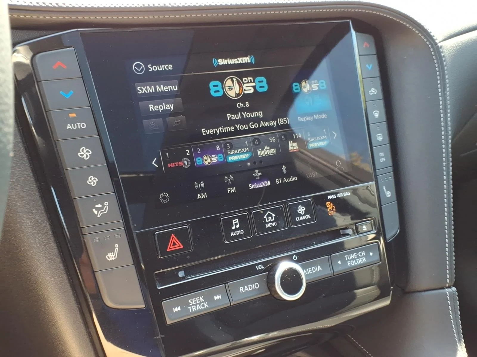 Certified Used 2023 Blue INFINITI LUXE image 18