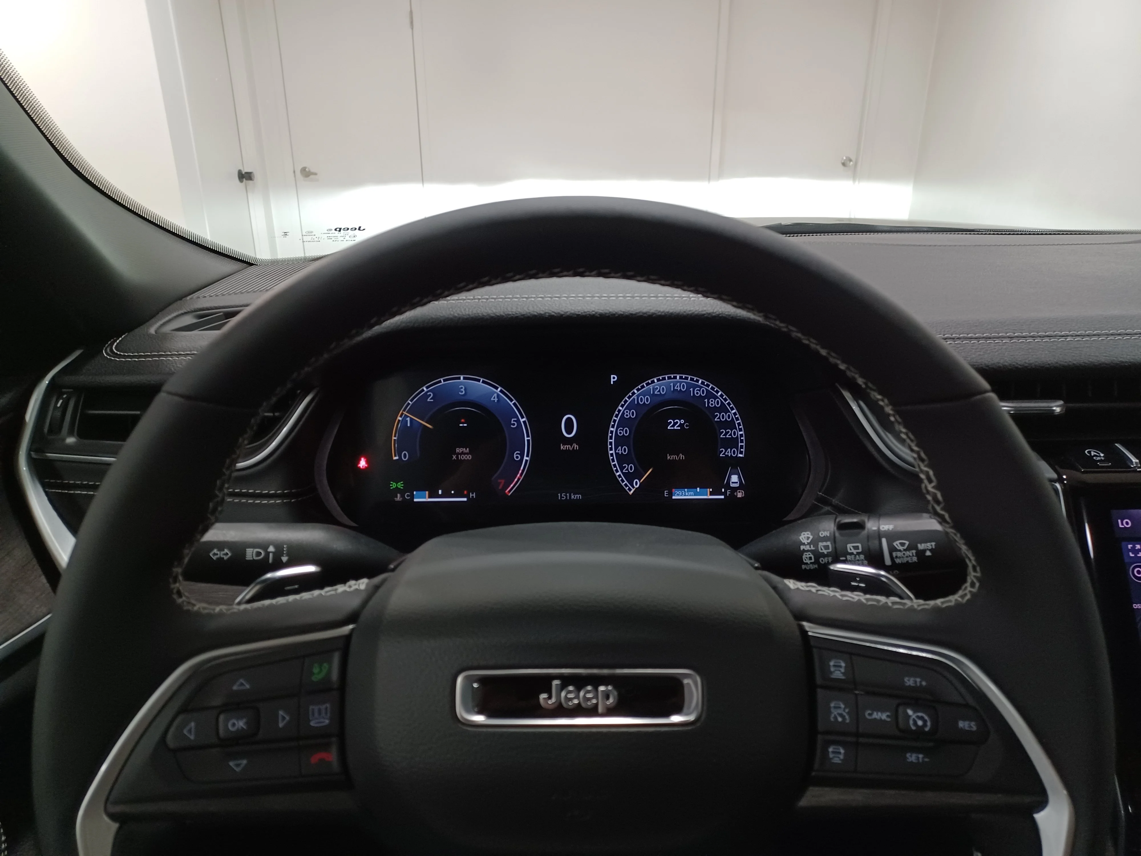 Used 2025 Baltic Grey Metallic Jeep Limited 4x4*6 Pass | Only 151km! | Adaptive Cruise | Remote Start | Nav | Htd Leather | Pano Roof image 16