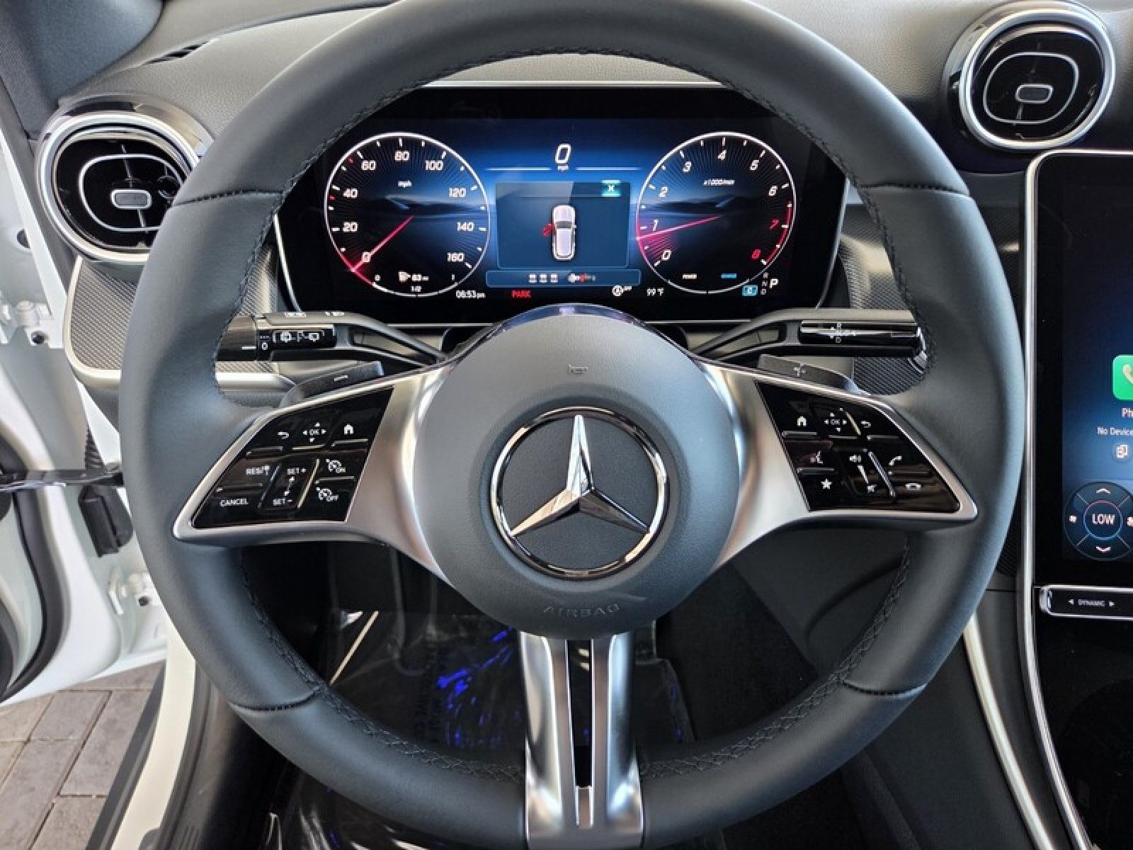 New 2026 Polar White Mercedes-Benz GLC 300 SUV image 22