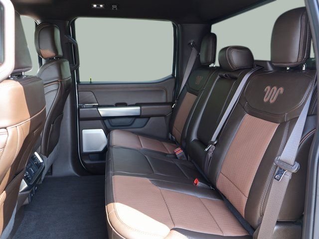 Used 2022 Gray Ford King Ranch image 19