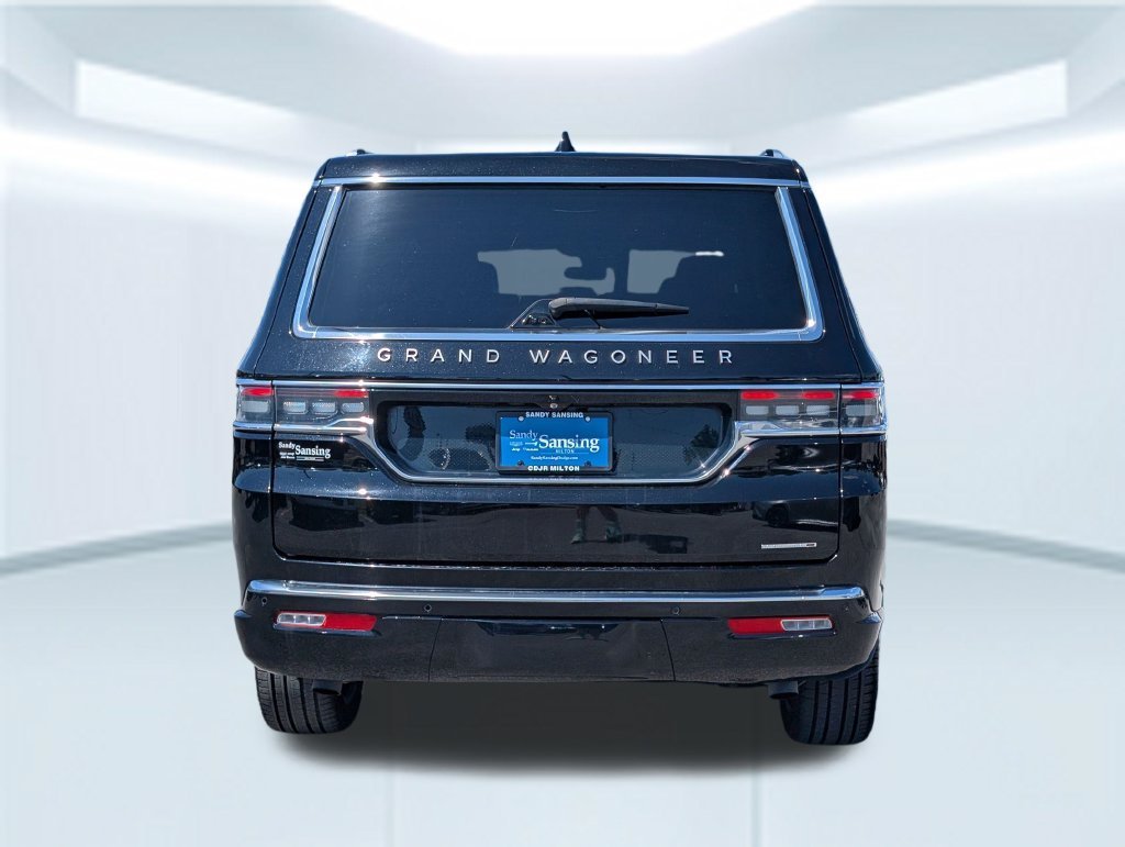 Used 2024 Black Jeep Series III image 4
