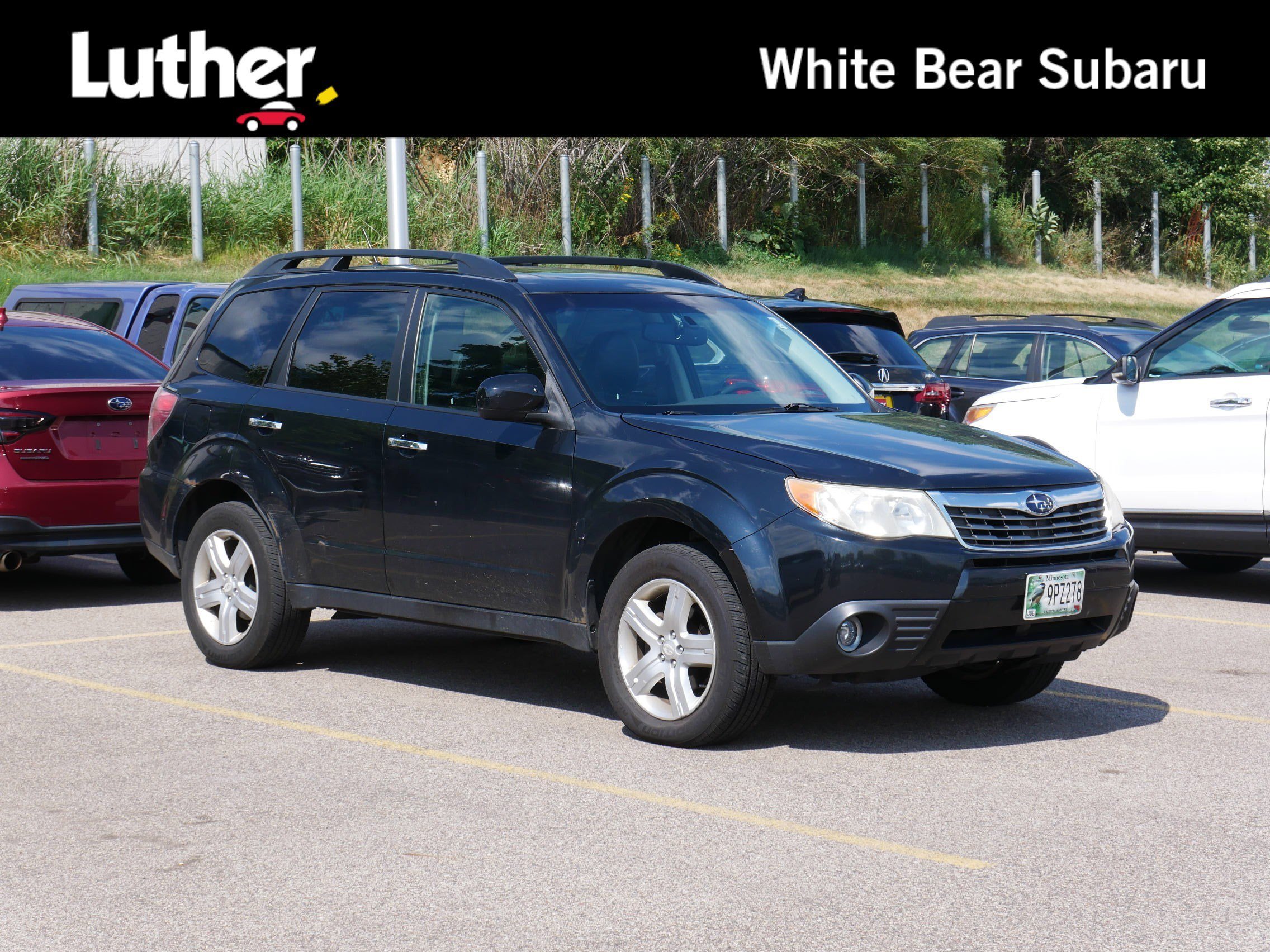 Used 2023 Cascade Green Silica Subaru Touring image 1
