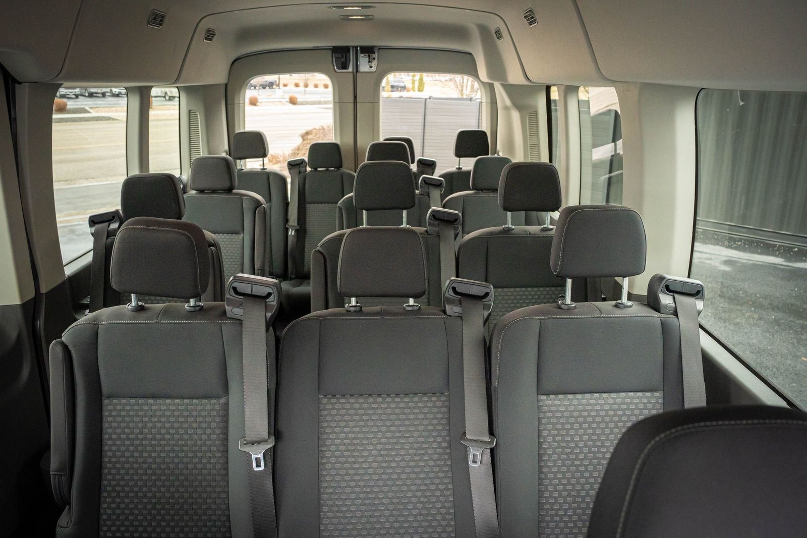 Used 2022  Ford  image 23