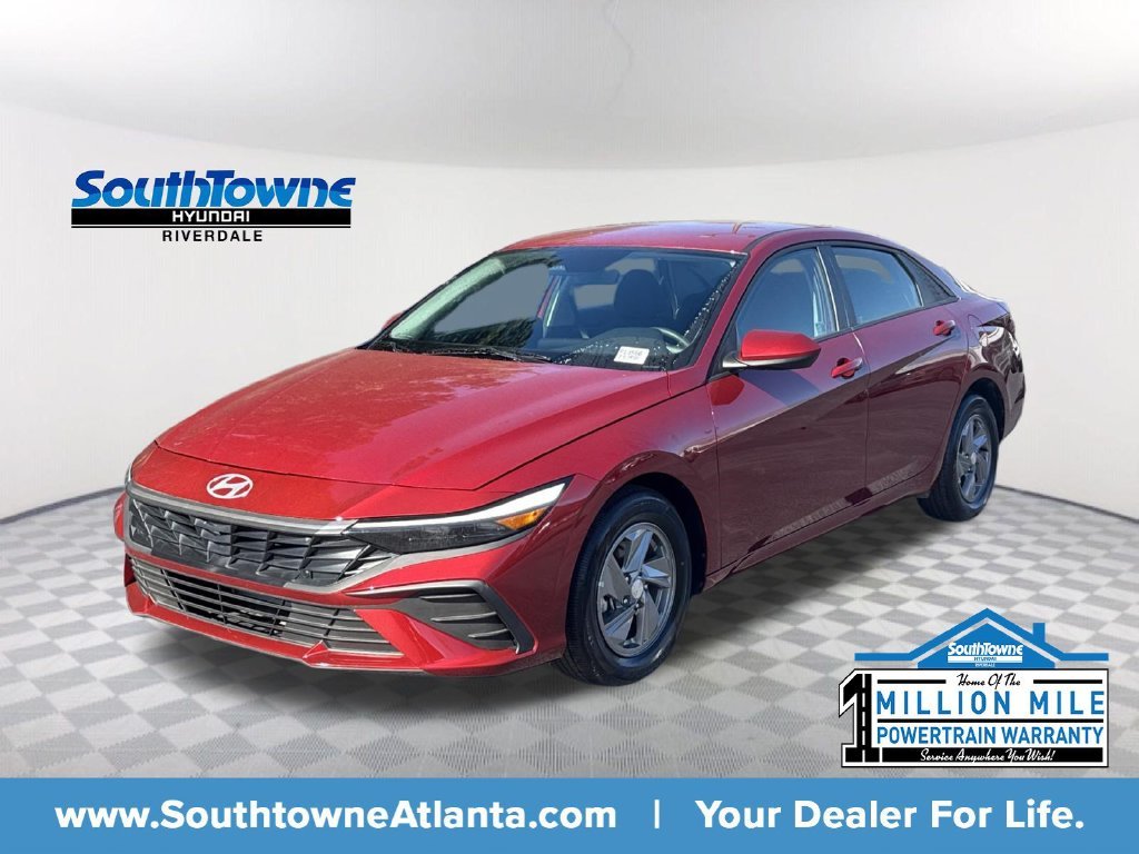 2025 Hyundai Elantra SE