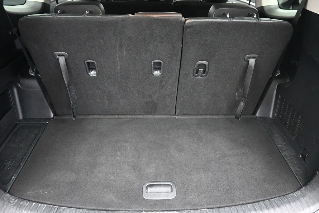 Certified Used 2023 Gray Kia LX image 12