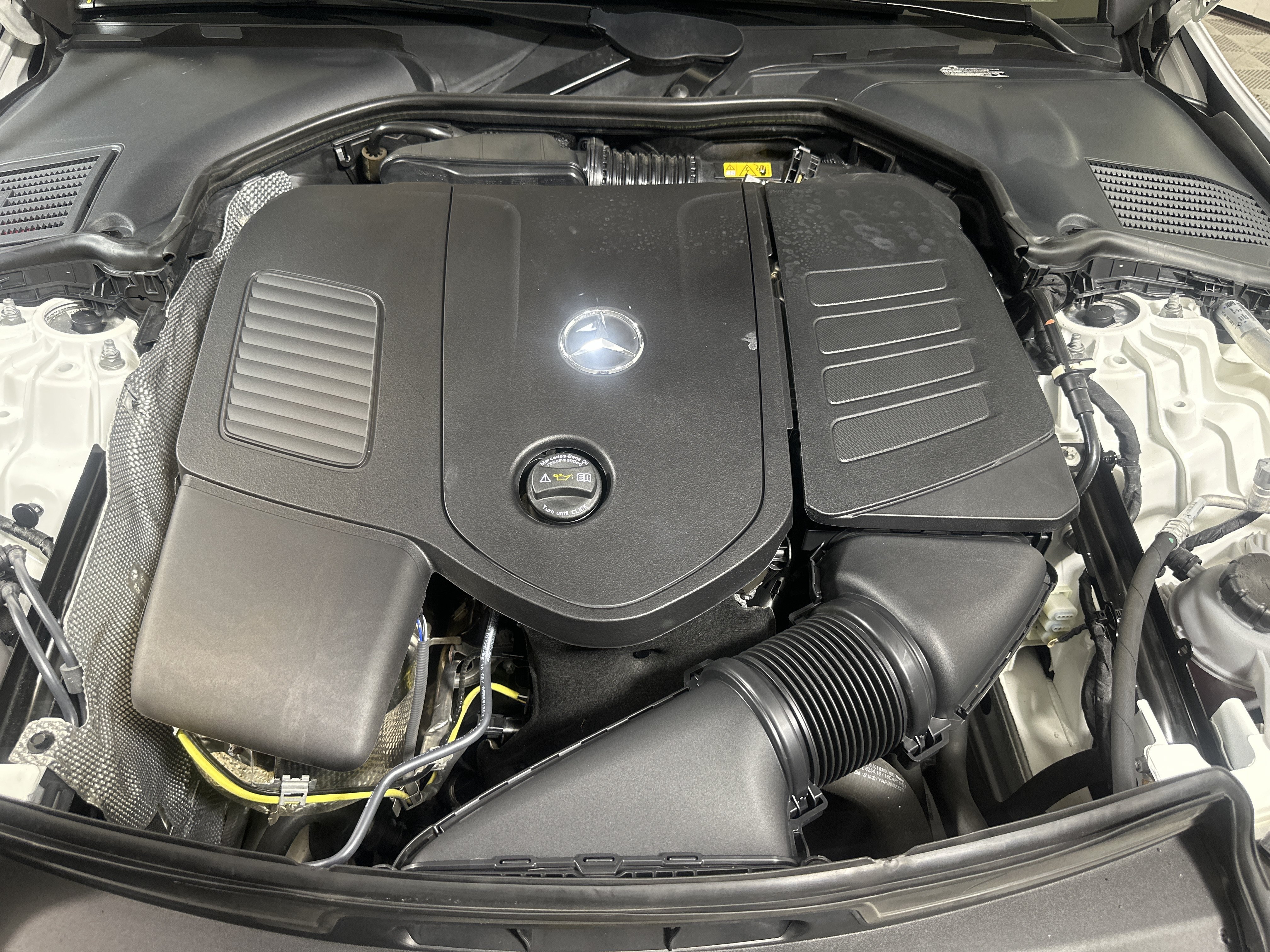 Used 2024 POLAR WHIT Mercedes-Benz C 300 image 24