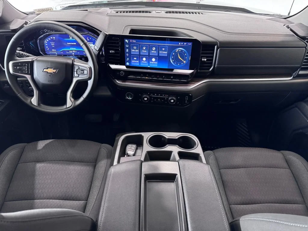 2023 Chevrolet Silverado 1500 LT - Photo 14