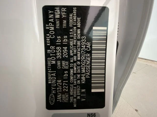 Used 2024 White Hyundai SEL image 27