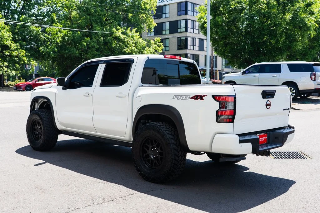 Used 2023 White Nissan PRO-4X image 4