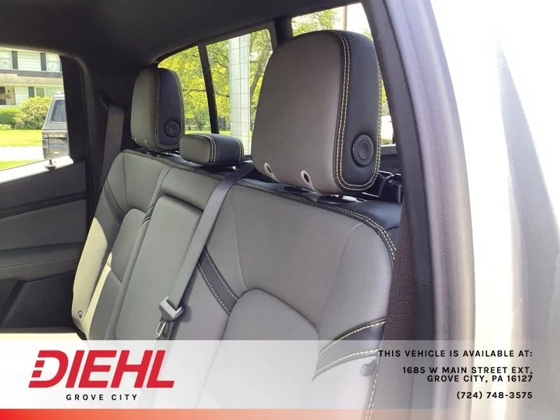 Used 2025 Gray Chevrolet ZR2 image 17