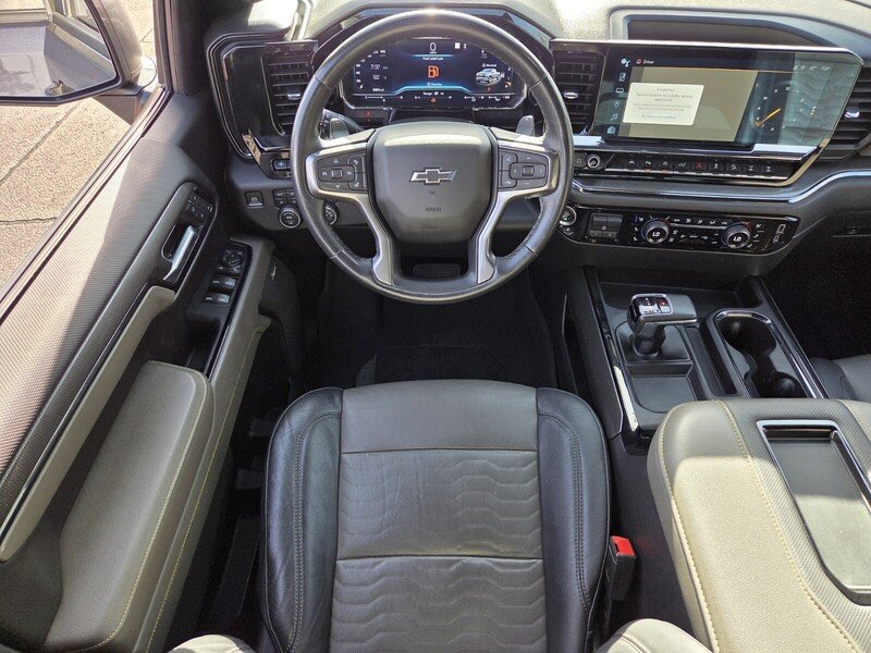 Used 2022 Gray Chevrolet ZR2 image 18