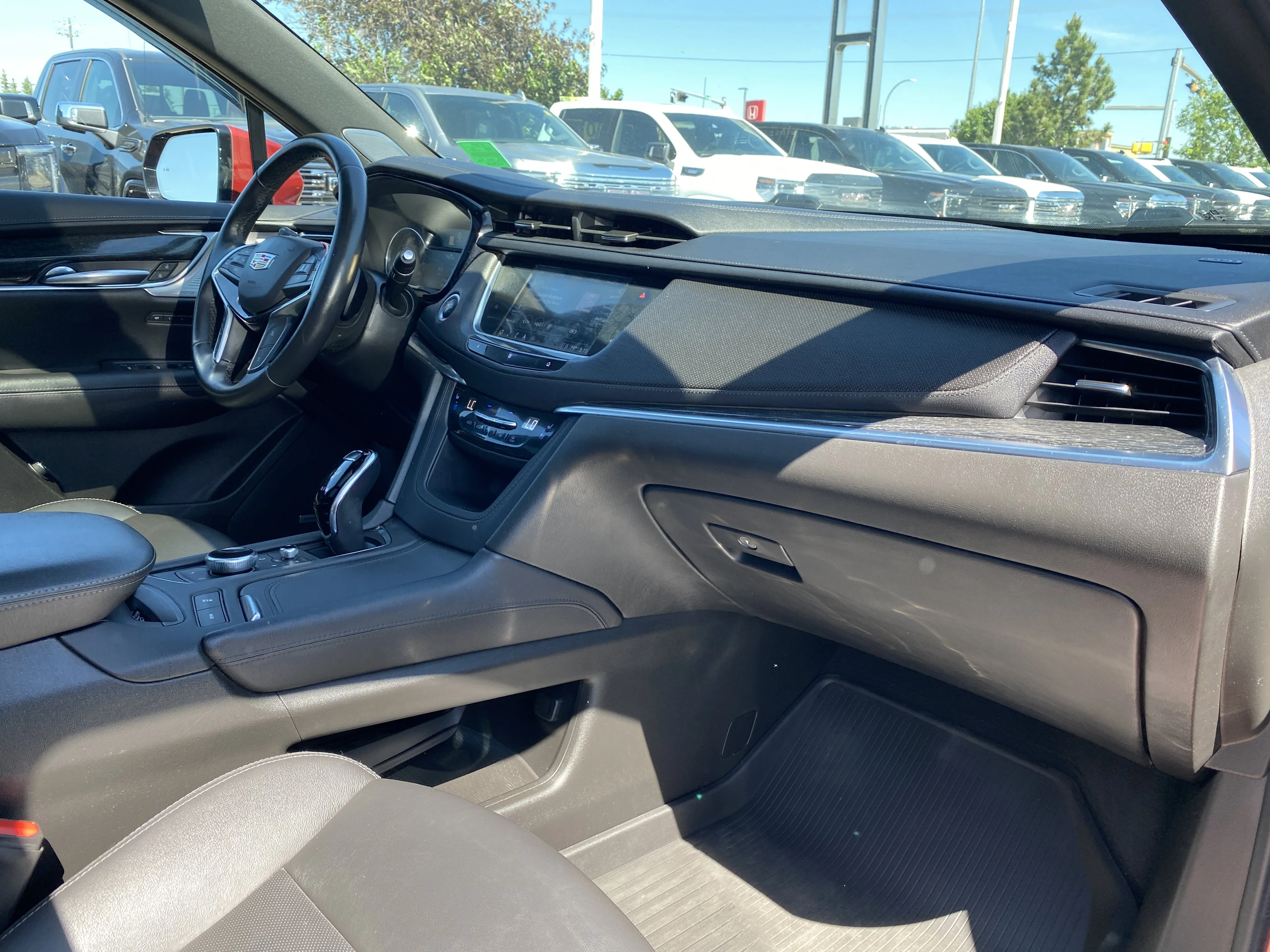 Used 2021 Red Cadillac AWD Premium Luxury * PANORAMIC SUNROOF * RADAR CRUISE * REMOTE STARTER * image 21