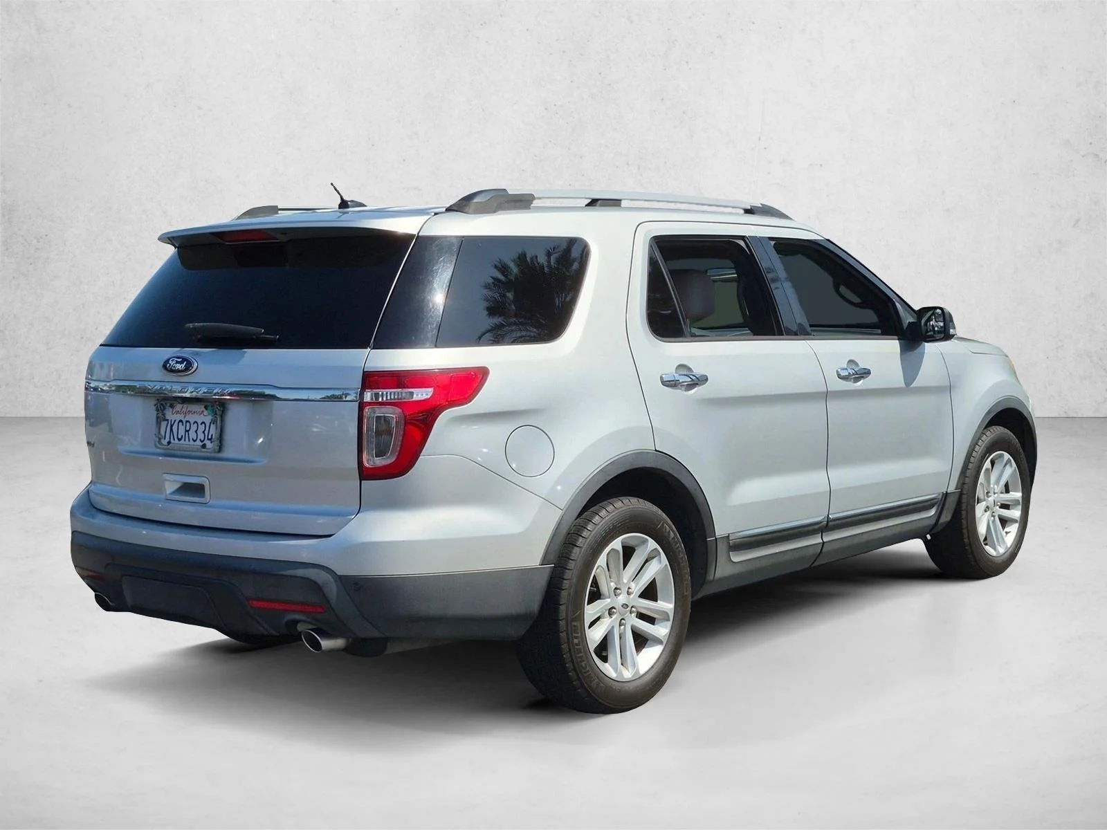 Used 2015 Ingot Silver Metallic Ford XLT image 5