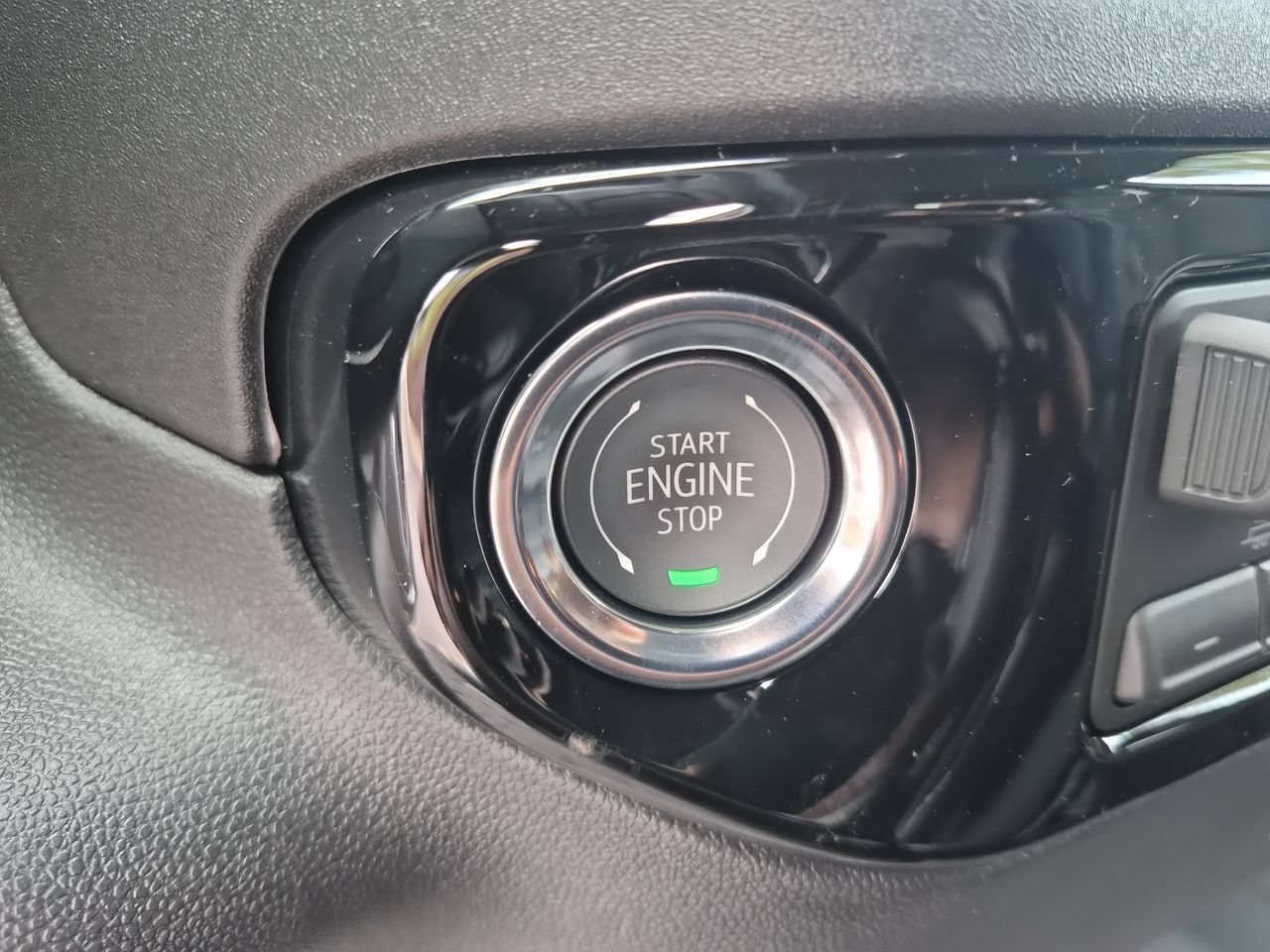 2026 Chevrolet Silverado 1500 RST - Photo 17
