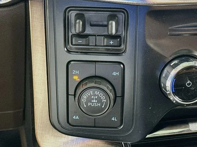 New 2026 White Ford King Ranch image 21