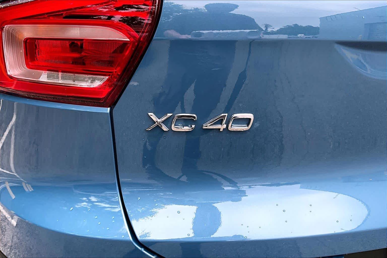 Used 2023 Fjord Blue Metallic Volvo Ultimate image 30