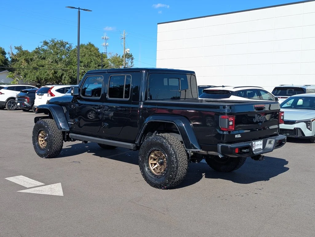 Used 2023 Black Jeep Overland image 5
