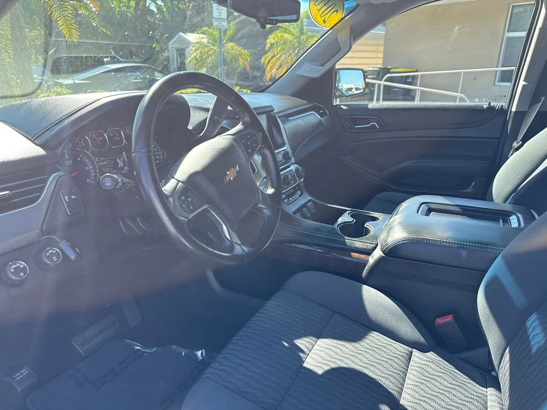 Used 2018  Chevrolet LS image 9