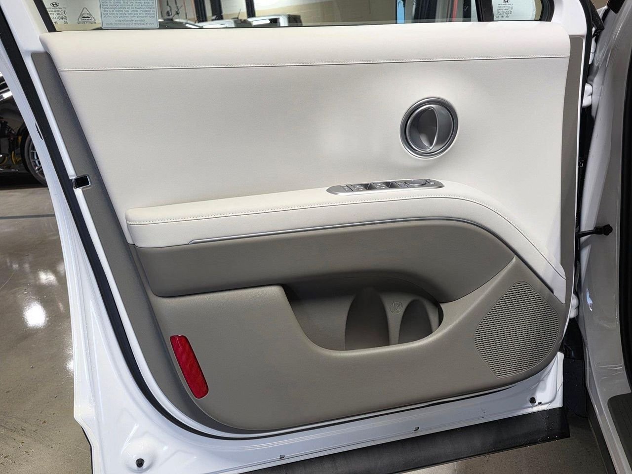 New 2026 Creamy White Pearl Hyundai SEL AWD image 21