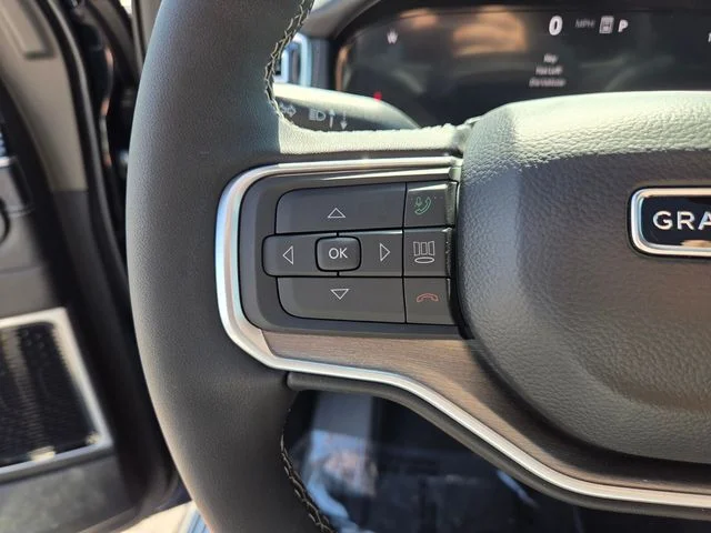 New 2026 Fathom Blue Pearl-Coat Exterior Paint (Late Availability) Jeep Limited Reserve image 30