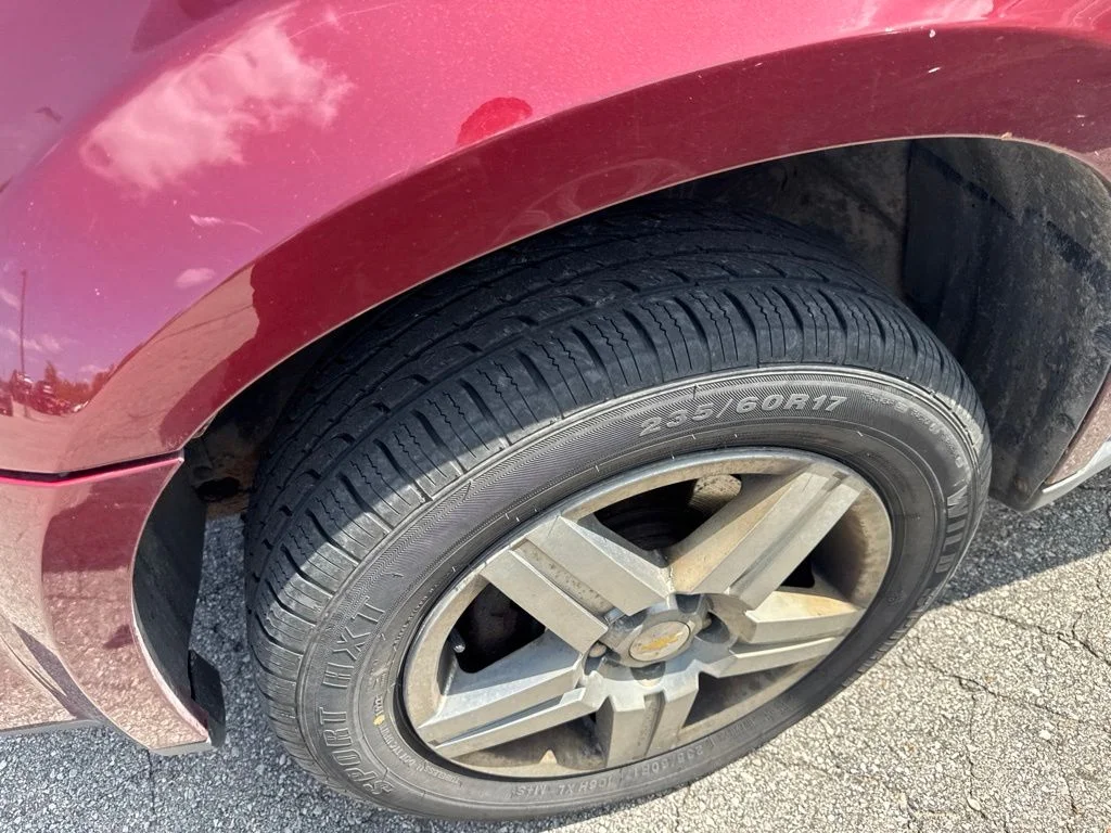 Used 2008 Deep Ruby Metallic Chevrolet LT image 10