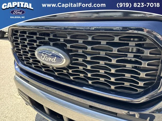 Used 2023  Ford XLT image 10