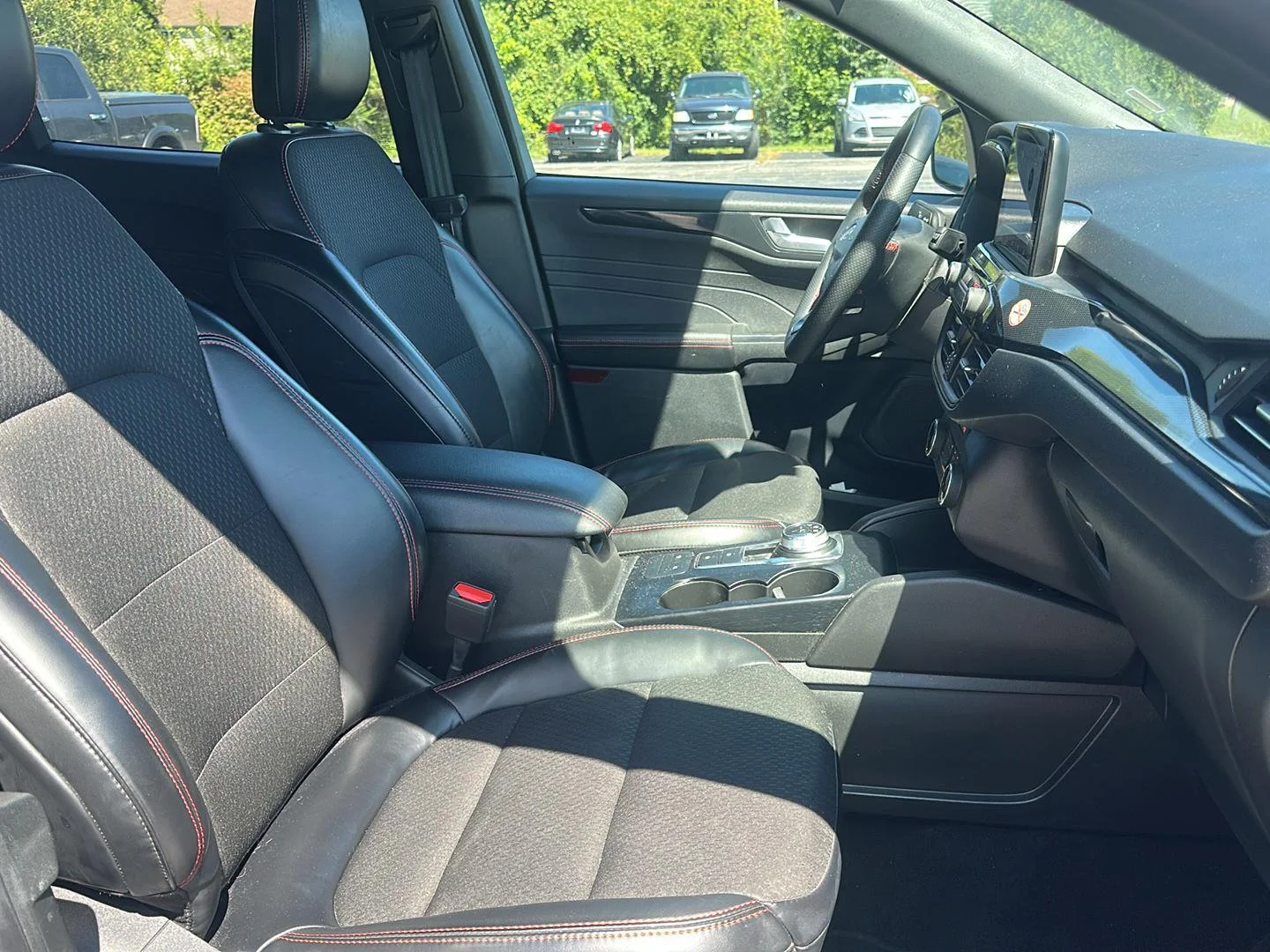 Used 2025 Carbonized Gray Ford ST-Line Select image 17
