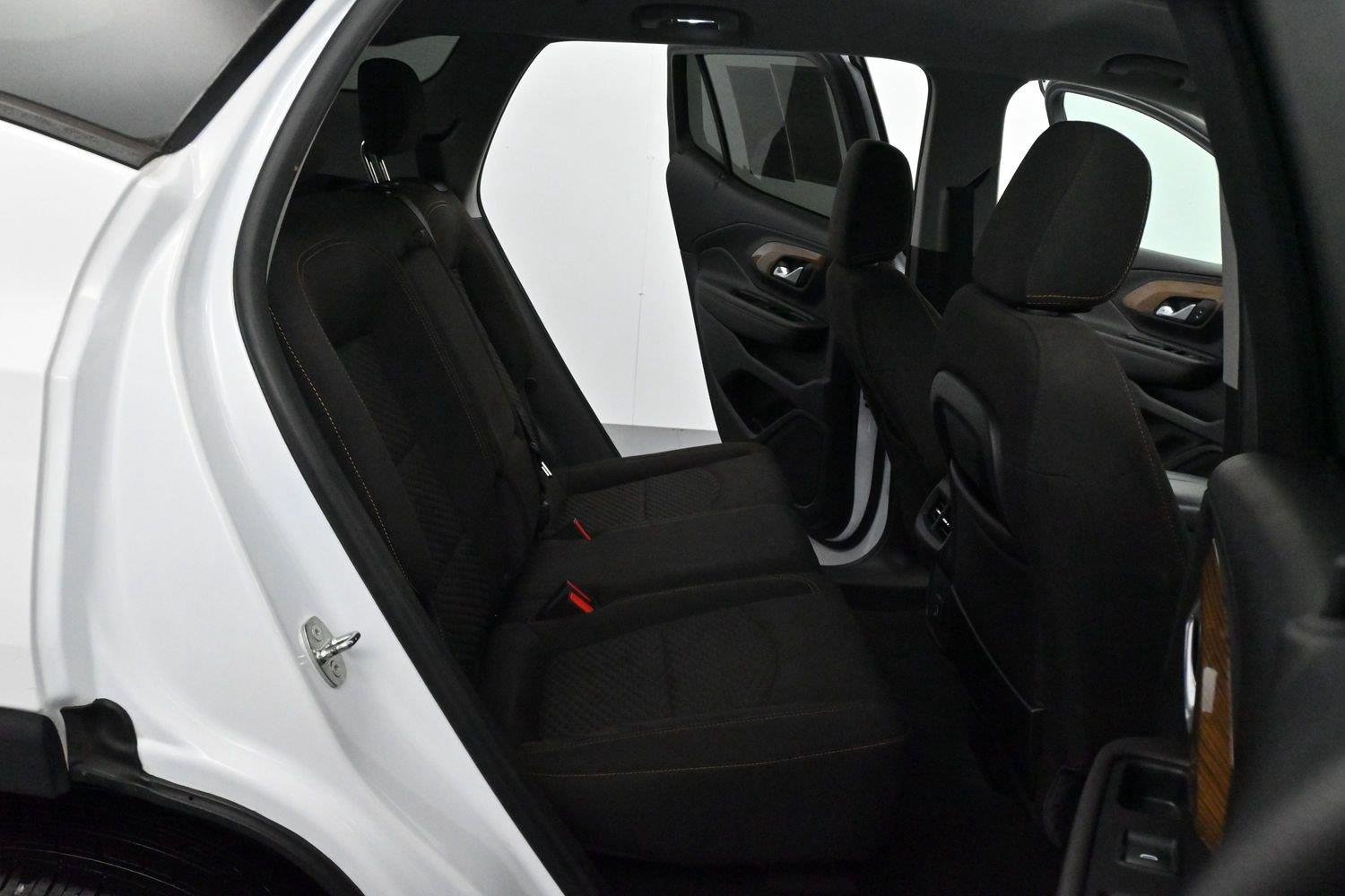 Used 2020 Summit White GMC SLE image 31