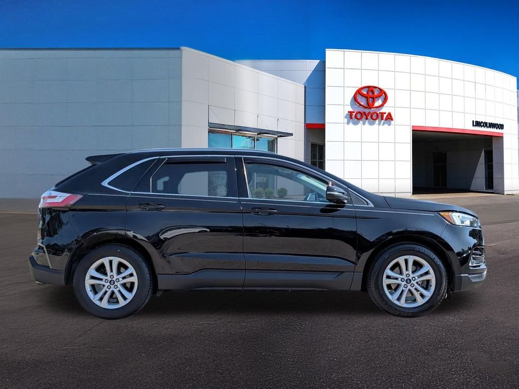 Used 2020 Black Ford SEL image 9