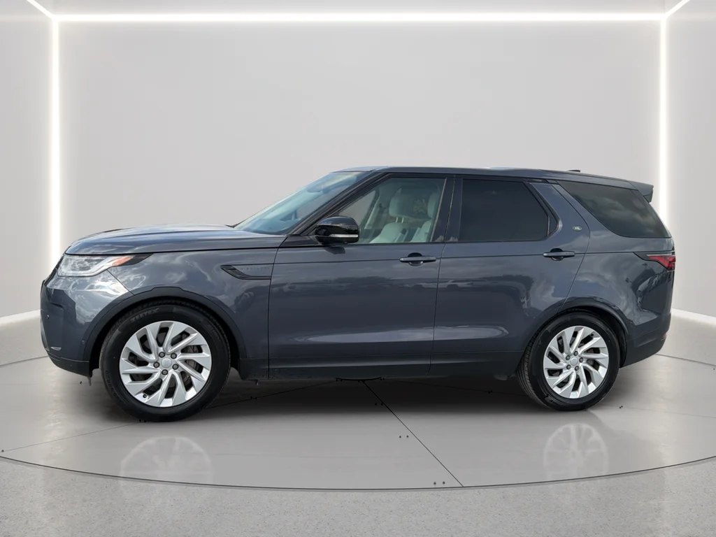 Used 2024 Blue Land Rover S image 13