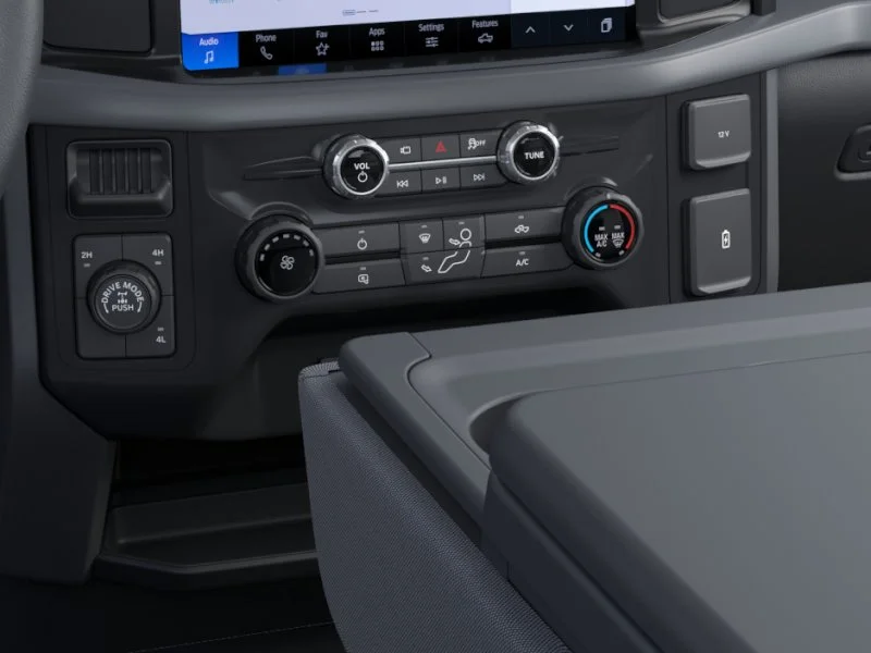 New 2026 Oxford White Ford XL image 15