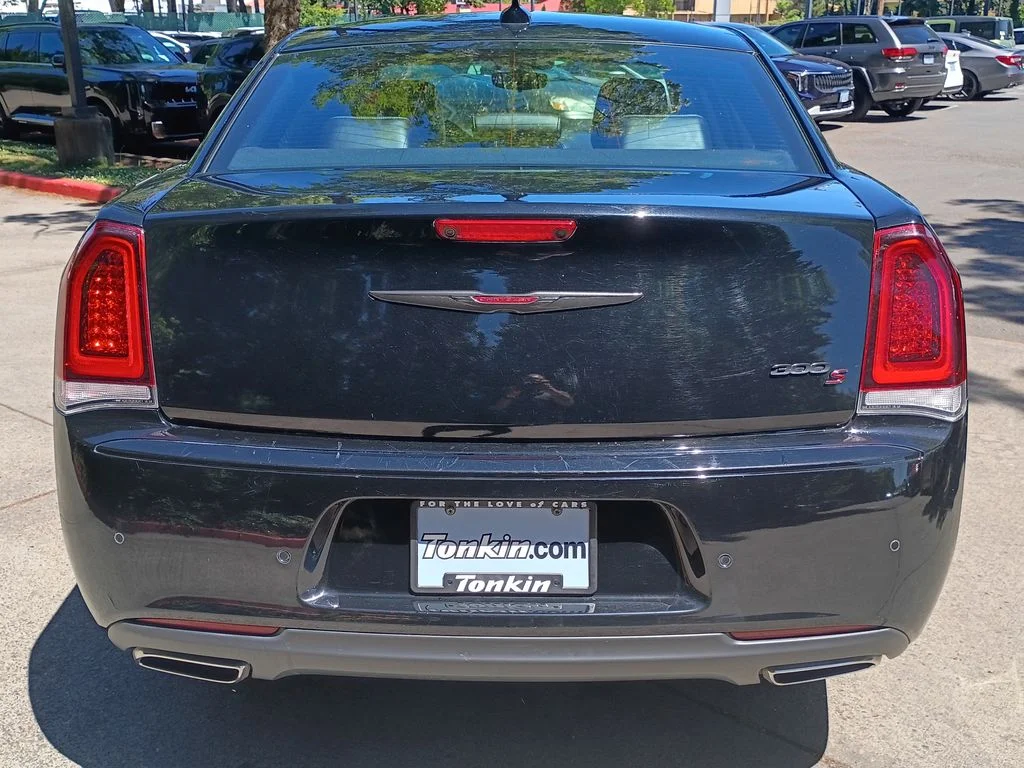 Used 2023 Gloss Black Chrysler S image 5