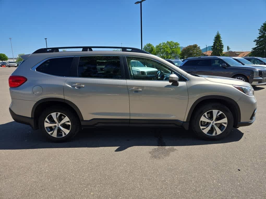 Used 2019 Subaru Ascent Premium with VIN 4S4WMAFD1K3471957 for sale in Bloomington, Minnesota