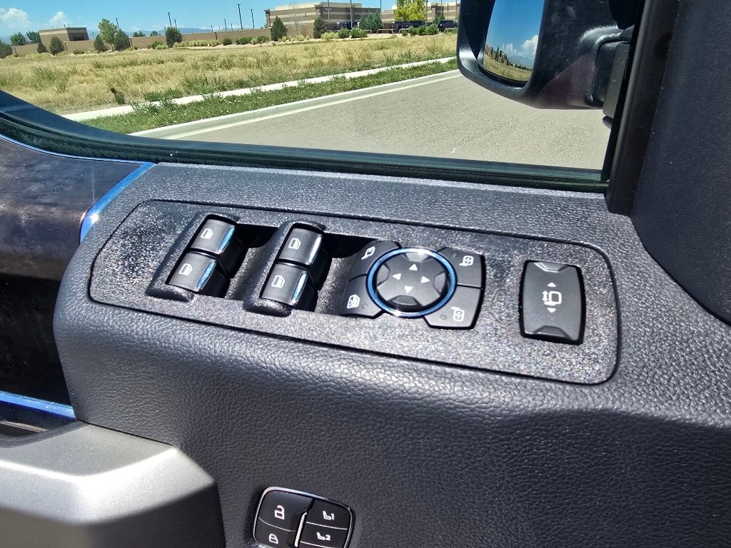 Used 2022 Carbonized Gray Metallic Ford LARIAT image 18