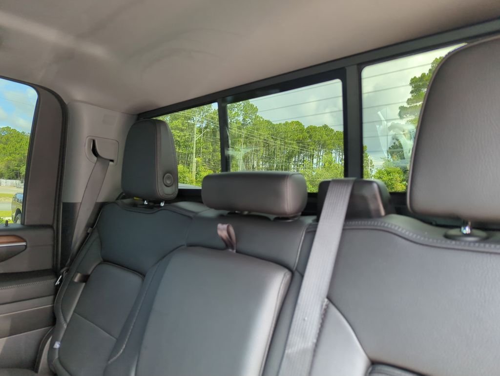 Used 2025 Black GMC Denali image 29