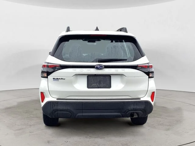 Used 2025 Crystal White Pearl Subaru Base image 4