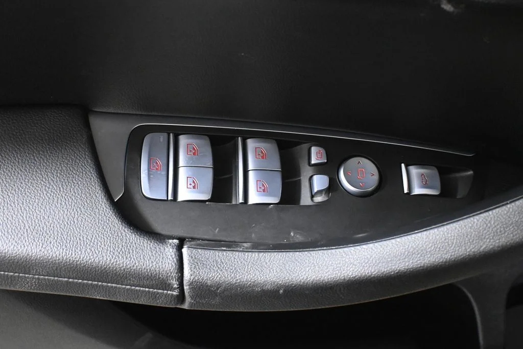 Used 2023 Gray BMW M40i image 27