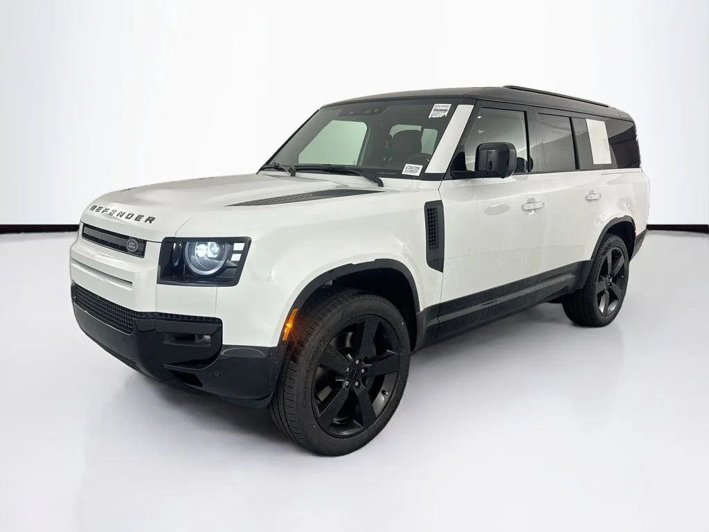 New 2026 Fuji White Land Rover X-Dynamic SE image 1
