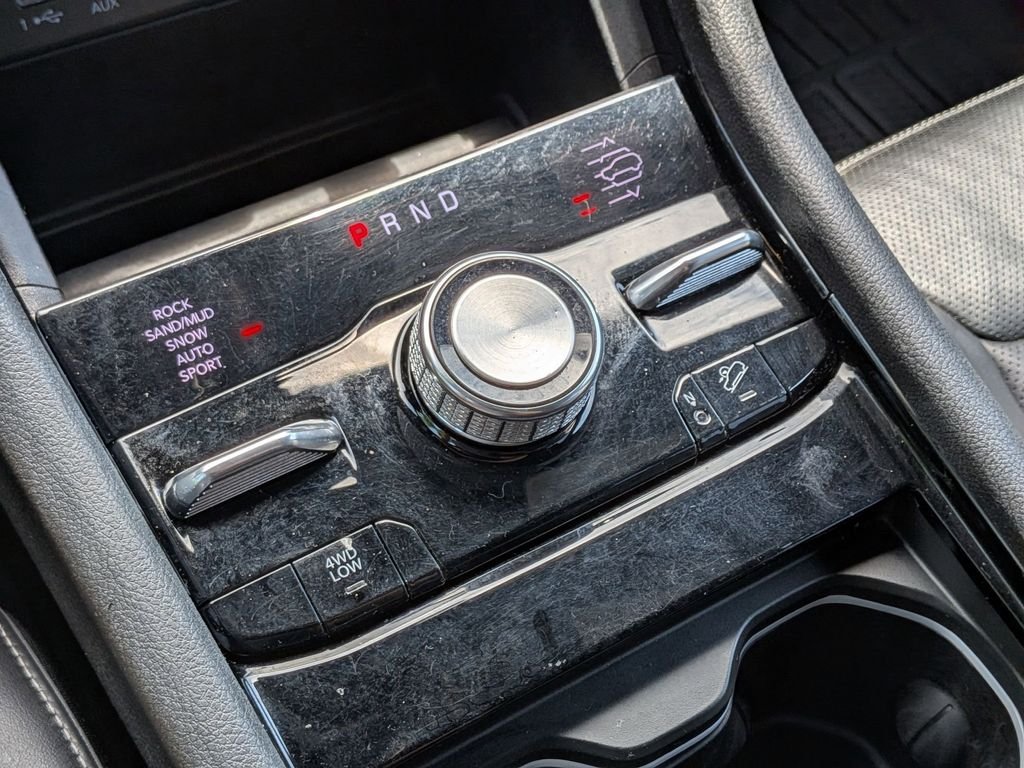 Used 2023 Black Jeep Overland image 20