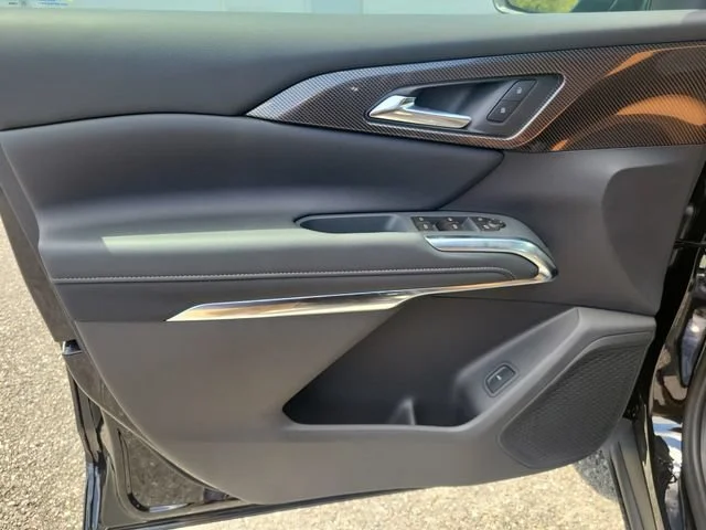New 2027 Mosaic Black Metallic Chevrolet Z71 image 21
