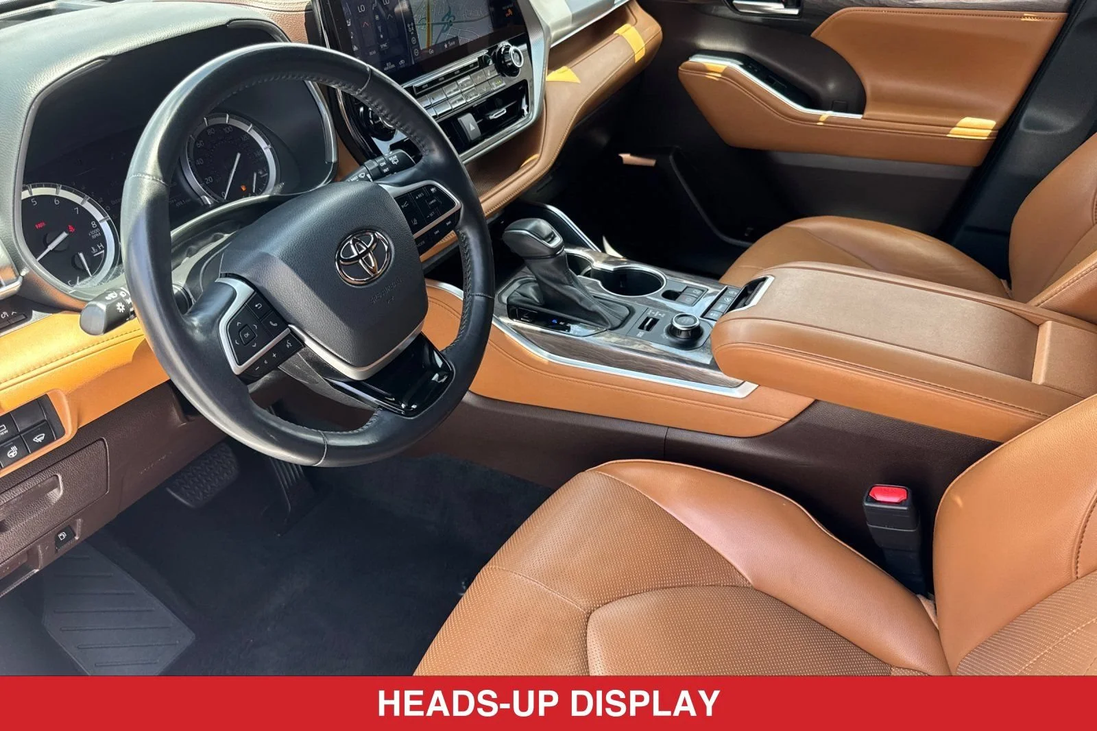 Used 2022 White Toyota Platinum image 11