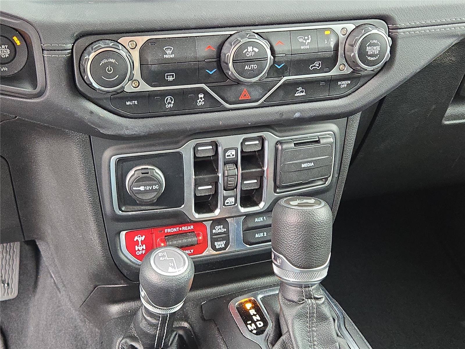 2025 Jeep Wrangler 4-Door Rubicon - Photo 28
